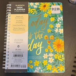 Desk planner